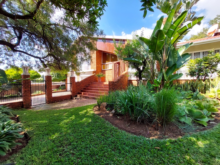 4 Bedroom Property for Sale in Erasmusrand Gauteng