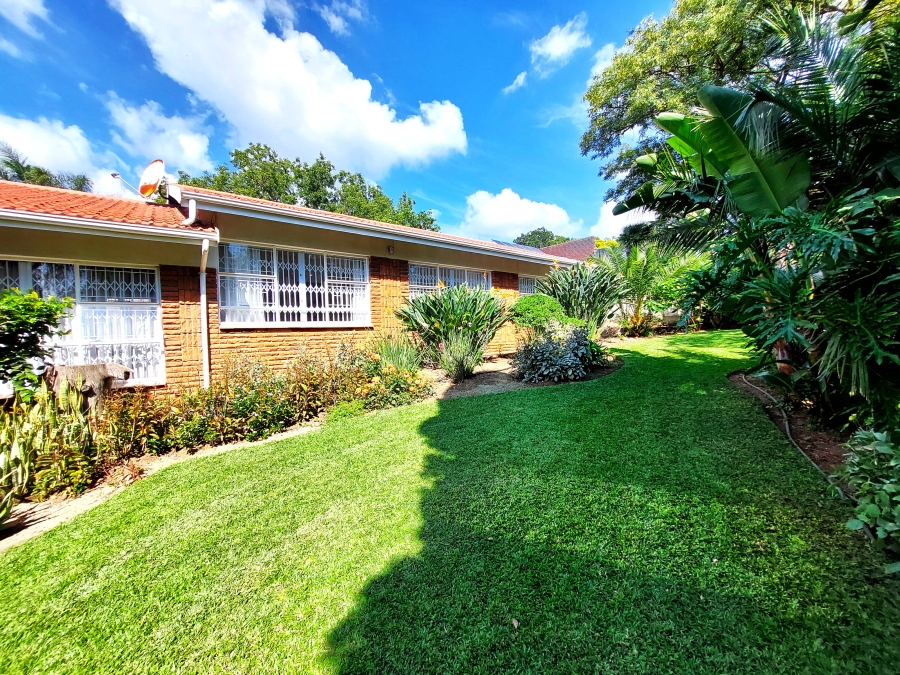 4 Bedroom Property for Sale in Erasmusrand Gauteng