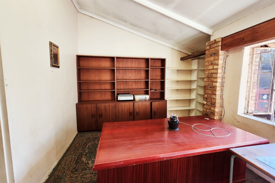 11 Bedroom Property for Sale in Valhalla Gauteng