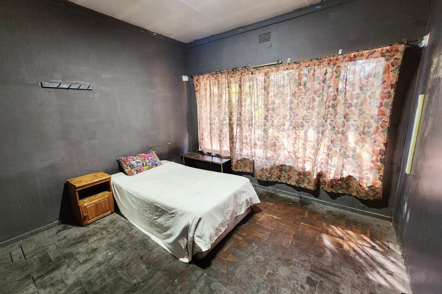 11 Bedroom Property for Sale in Valhalla Gauteng