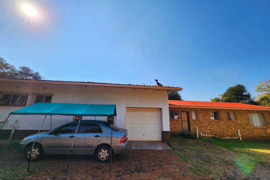 11 Bedroom Property for Sale in Valhalla Gauteng