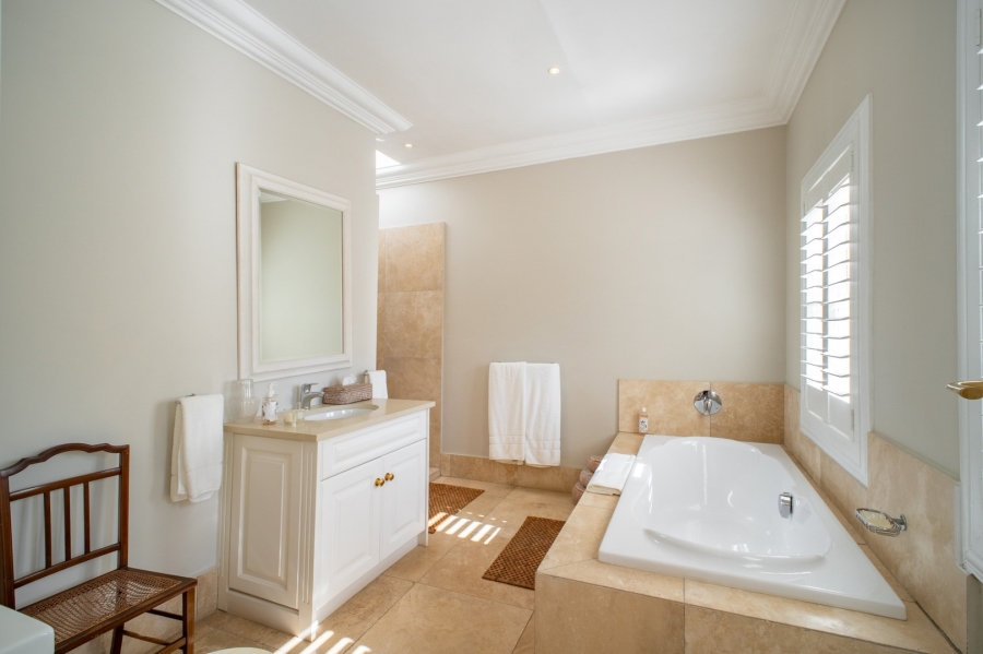 5 Bedroom Property for Sale in Bryanston Gauteng