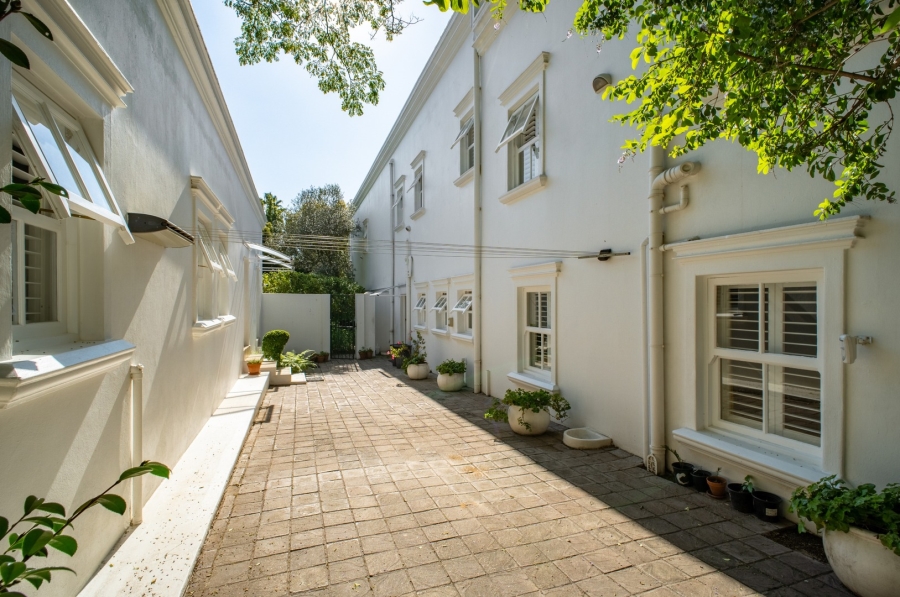 5 Bedroom Property for Sale in Bryanston Gauteng