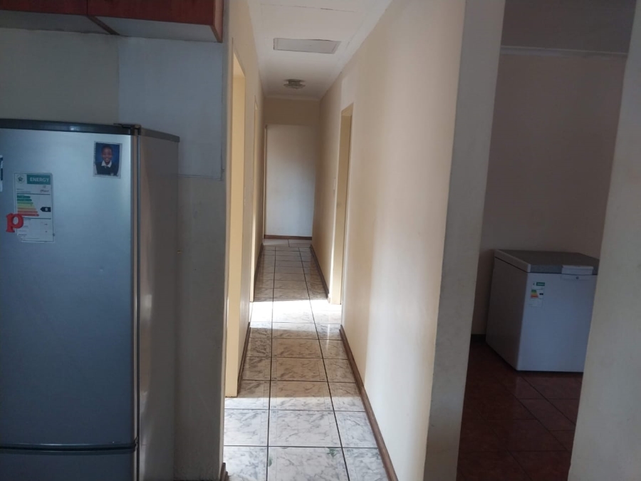 3 Bedroom Property for Sale in Annlin Gauteng