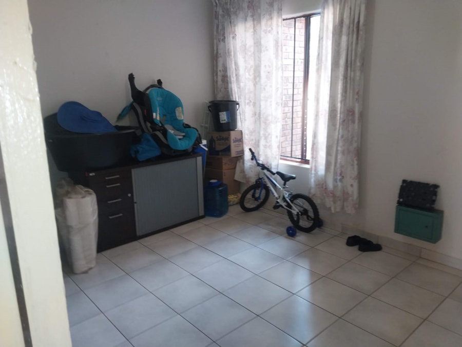 3 Bedroom Property for Sale in Annlin Gauteng