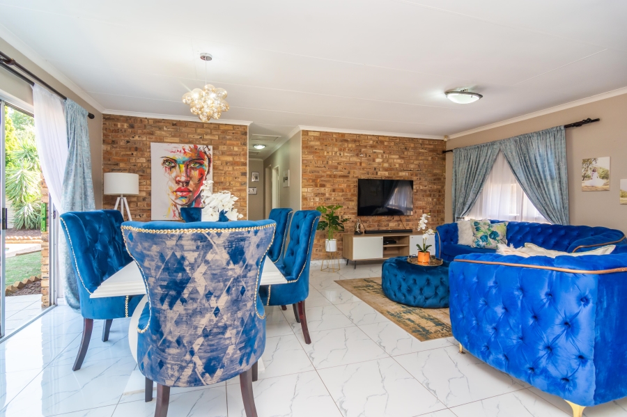 4 Bedroom Property for Sale in Rangeview Gauteng