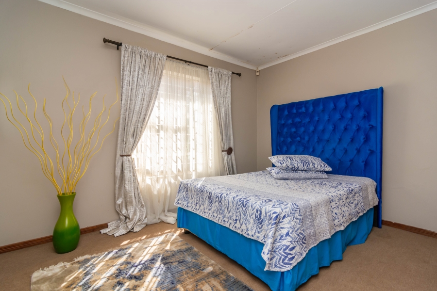 4 Bedroom Property for Sale in Rangeview Gauteng