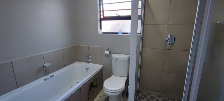 3 Bedroom Property for Sale in The Reeds Gauteng