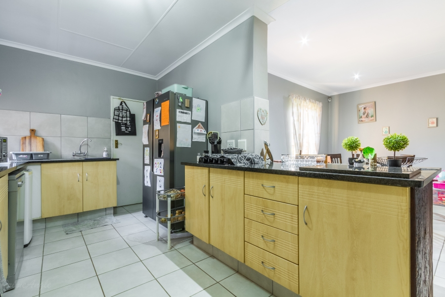 2 Bedroom Property for Sale in Equestria Gauteng