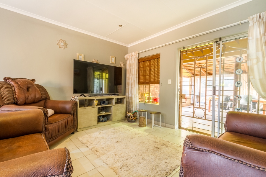 2 Bedroom Property for Sale in Equestria Gauteng
