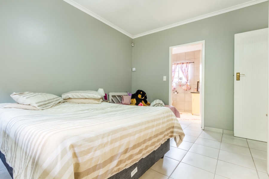 2 Bedroom Property for Sale in Equestria Gauteng