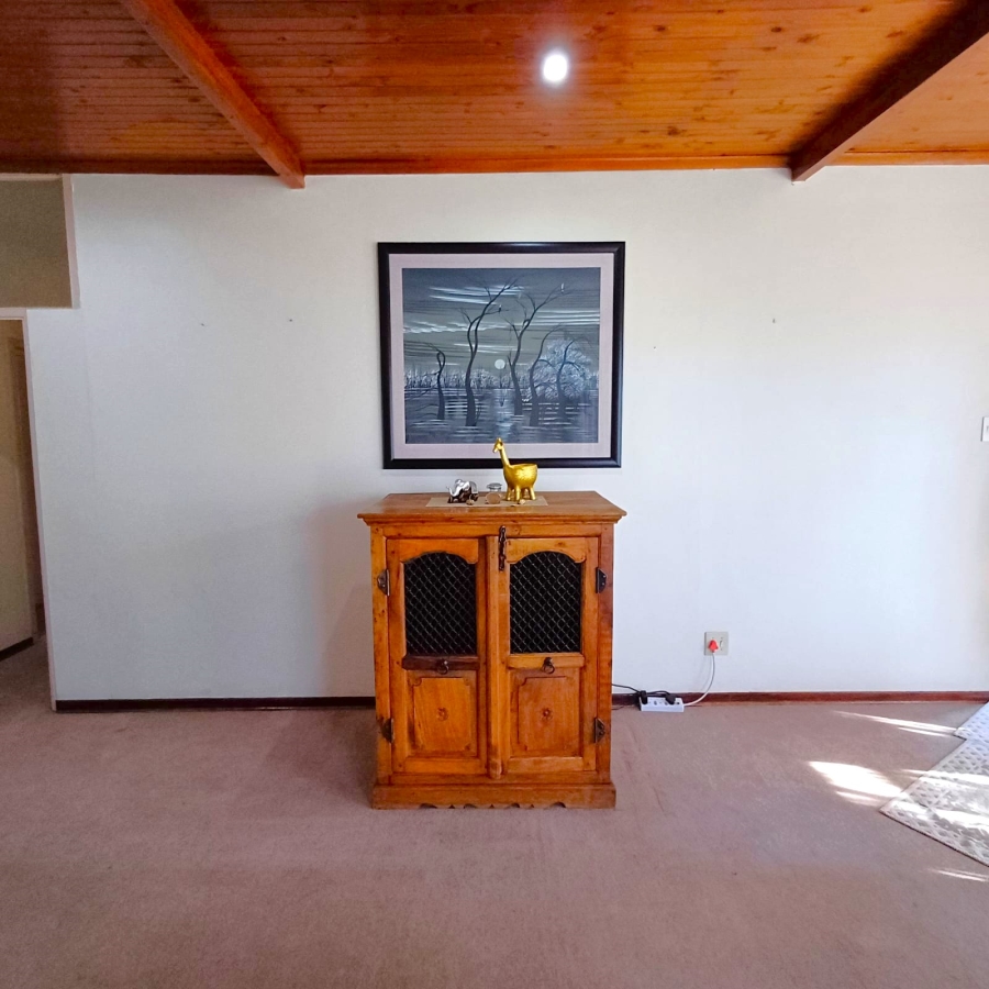 3 Bedroom Property for Sale in Meyerton Central Gauteng