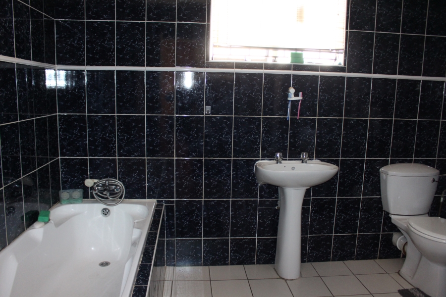 3 Bedroom Property for Sale in Davidsonville Gauteng