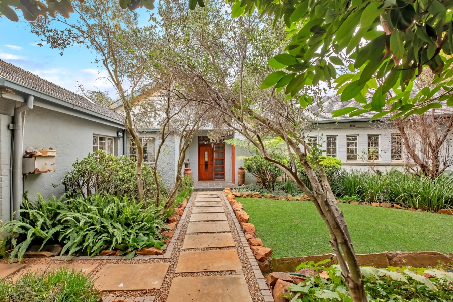 4 Bedroom Property for Sale in Emmarentia Gauteng