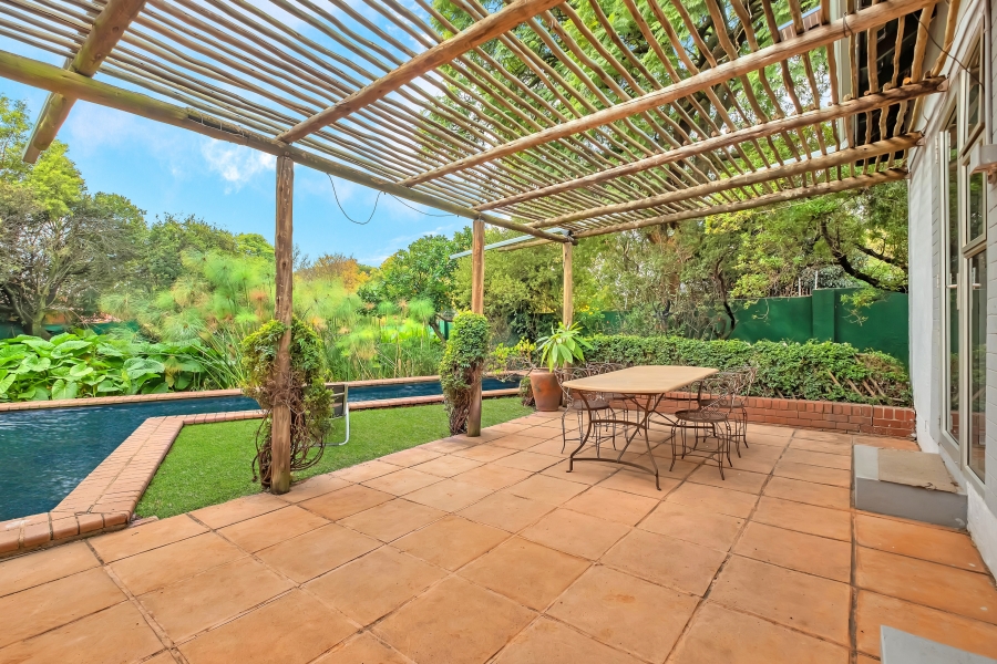 4 Bedroom Property for Sale in Emmarentia Gauteng