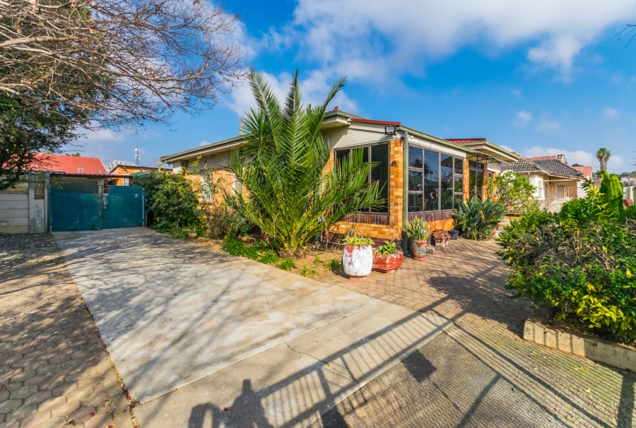 4 Bedroom Property for Sale in Krugersdorp West Gauteng