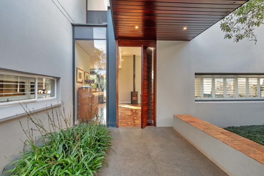 4 Bedroom Property for Sale in Emmarentia Gauteng
