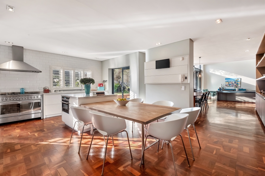 4 Bedroom Property for Sale in Emmarentia Gauteng
