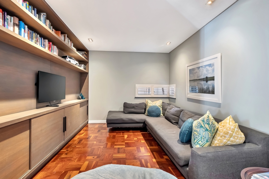 4 Bedroom Property for Sale in Emmarentia Gauteng