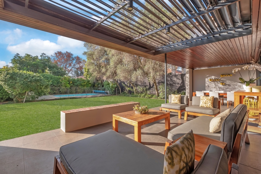 4 Bedroom Property for Sale in Emmarentia Gauteng