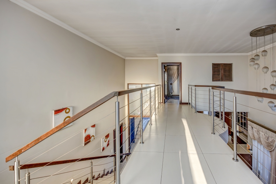 3 Bedroom Property for Sale in Broadacres Gauteng