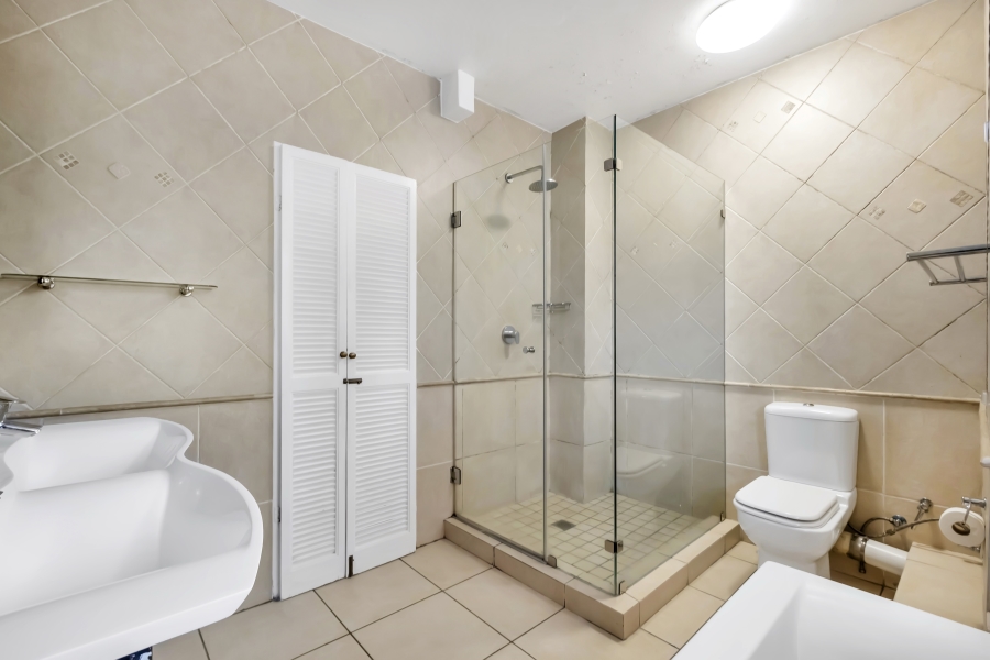 3 Bedroom Property for Sale in Illovo Gauteng