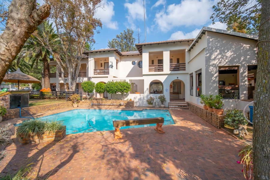 17 Bedroom Property for Sale in Fourways Gauteng