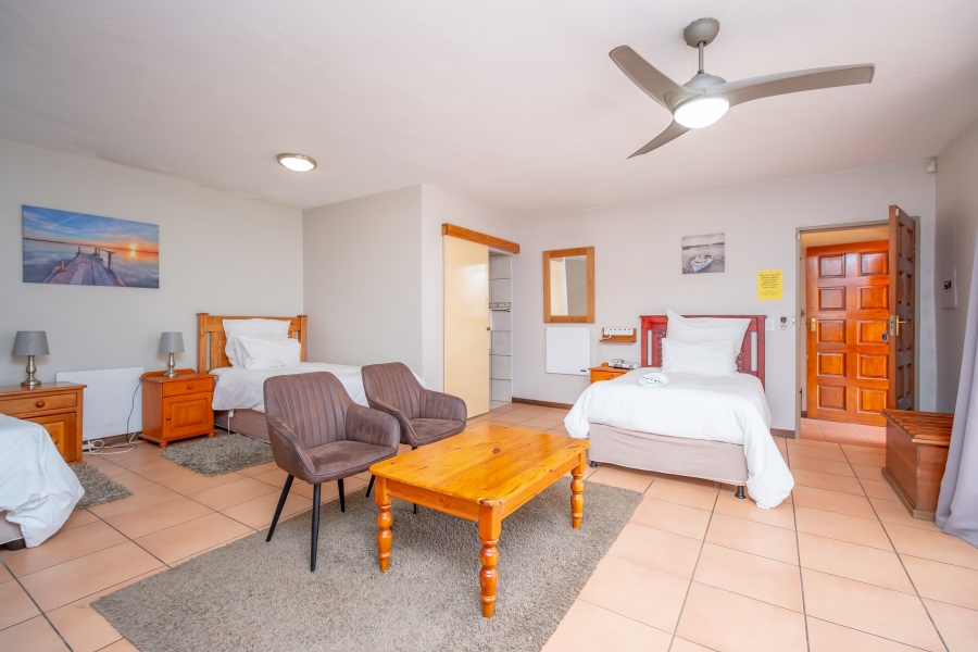 17 Bedroom Property for Sale in Fourways Gauteng