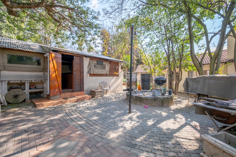 17 Bedroom Property for Sale in Fourways Gauteng