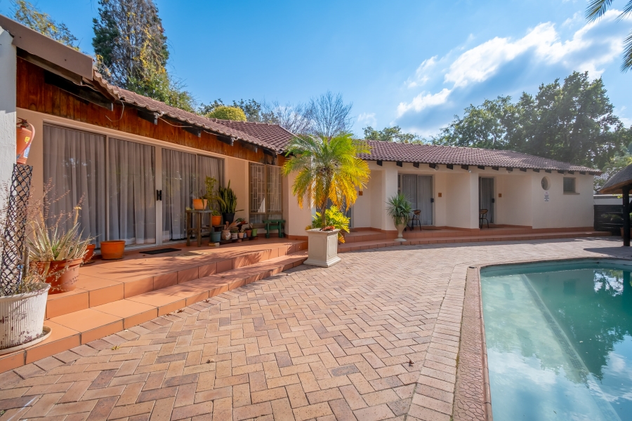 17 Bedroom Property for Sale in Fourways Gauteng