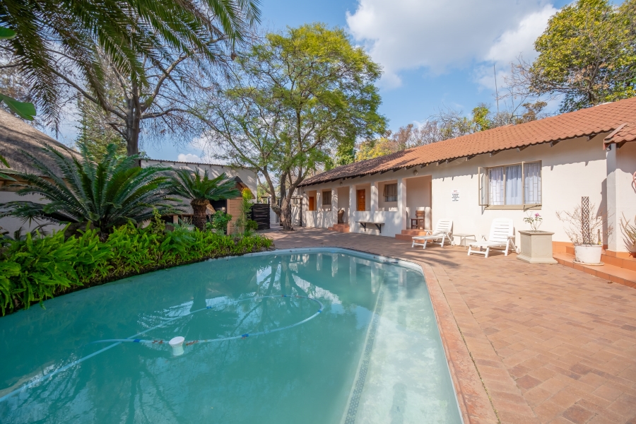 17 Bedroom Property for Sale in Fourways Gauteng