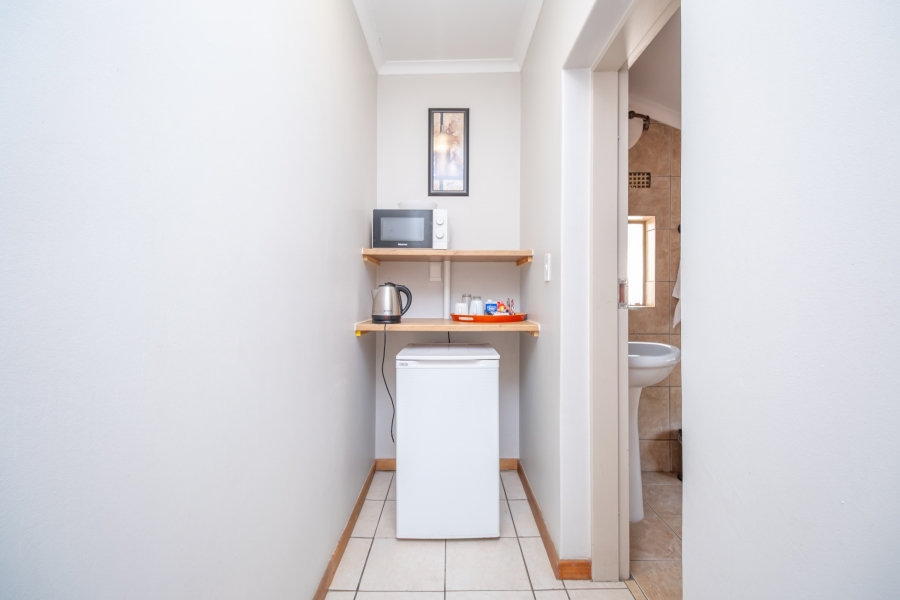 17 Bedroom Property for Sale in Fourways Gauteng