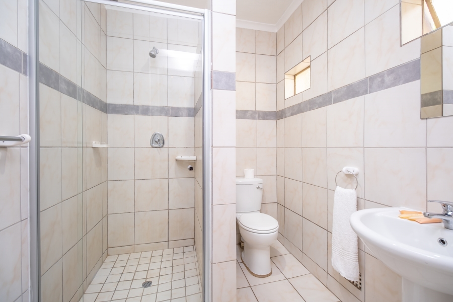 17 Bedroom Property for Sale in Fourways Gauteng