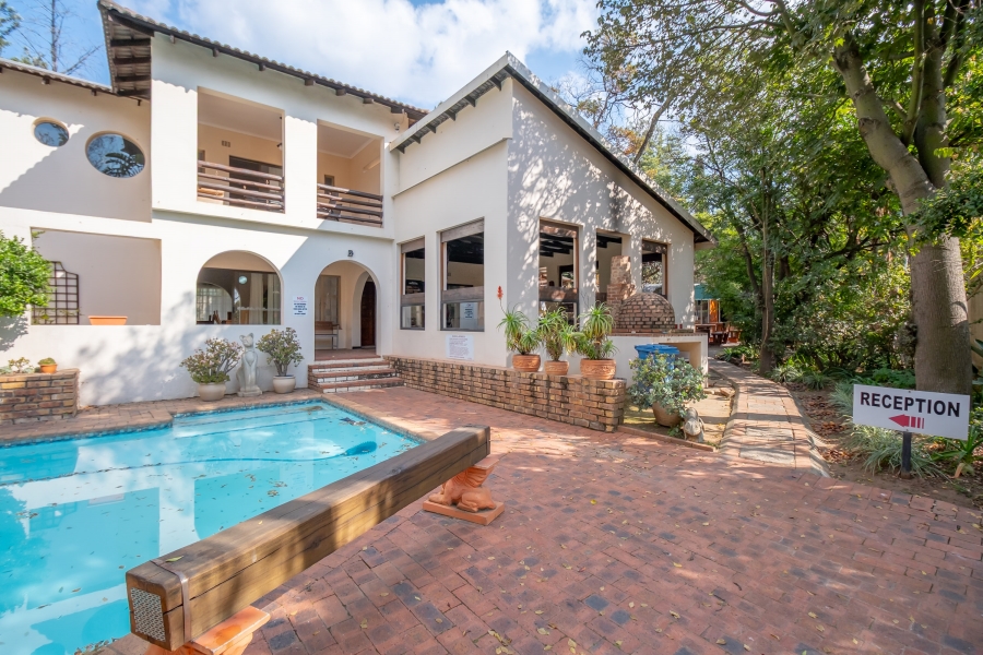 17 Bedroom Property for Sale in Fourways Gauteng