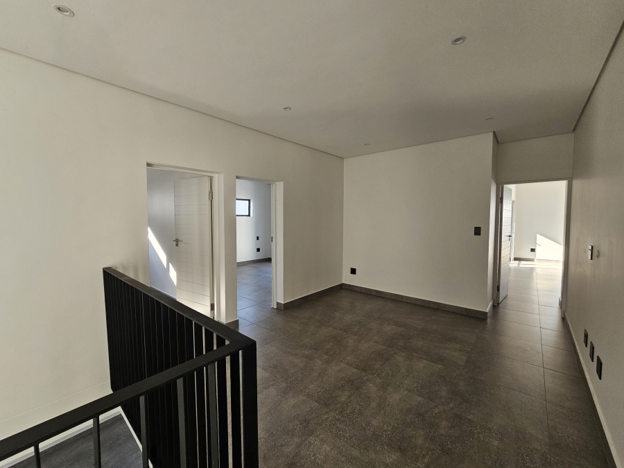 4 Bedroom Property for Sale in Bryanston East Gauteng