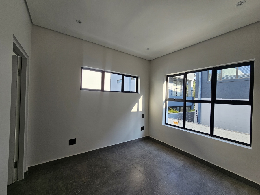 4 Bedroom Property for Sale in Bryanston East Gauteng