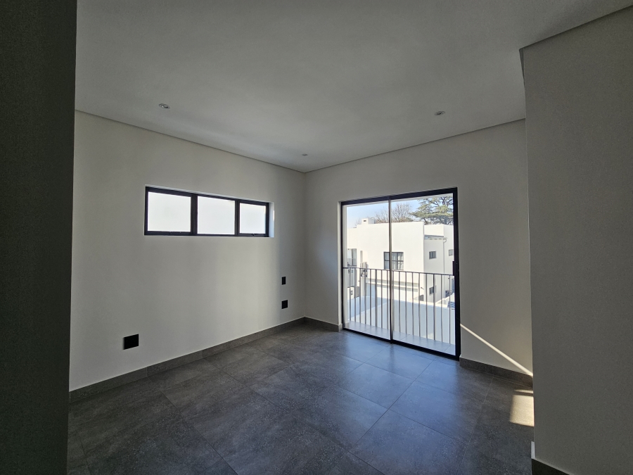 4 Bedroom Property for Sale in Bryanston East Gauteng
