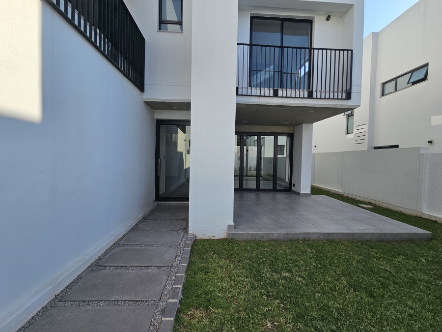 4 Bedroom Property for Sale in Bryanston East Gauteng