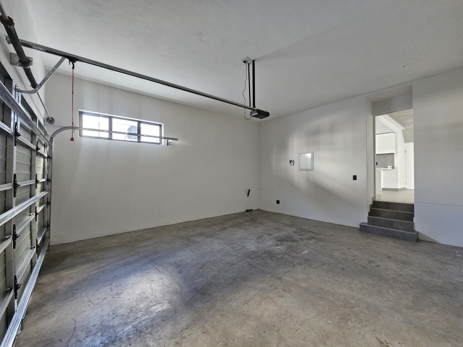 4 Bedroom Property for Sale in Bryanston East Gauteng