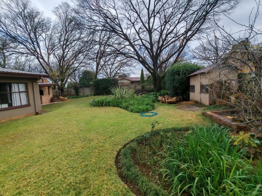 5 Bedroom Property for Sale in Vanderbijlpark SW 5 Gauteng