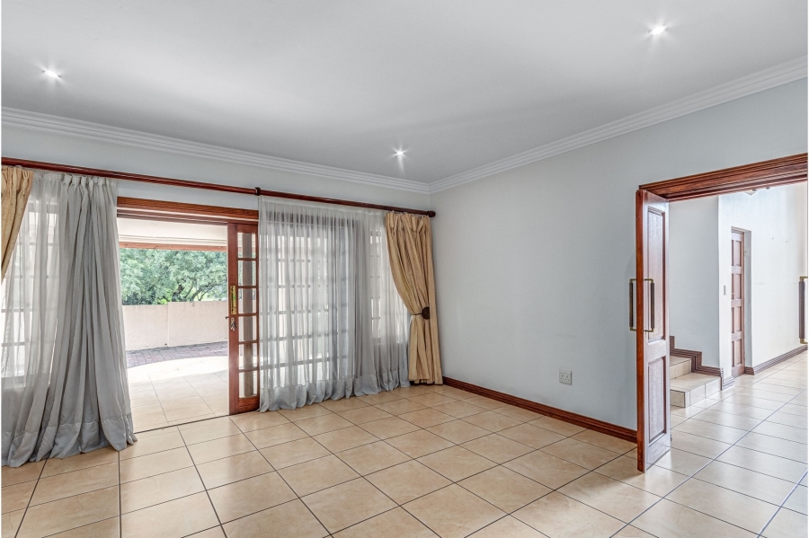 5 Bedroom Property for Sale in Summerset Gauteng