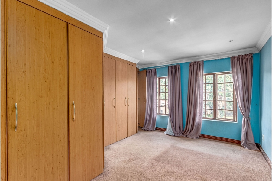5 Bedroom Property for Sale in Summerset Gauteng