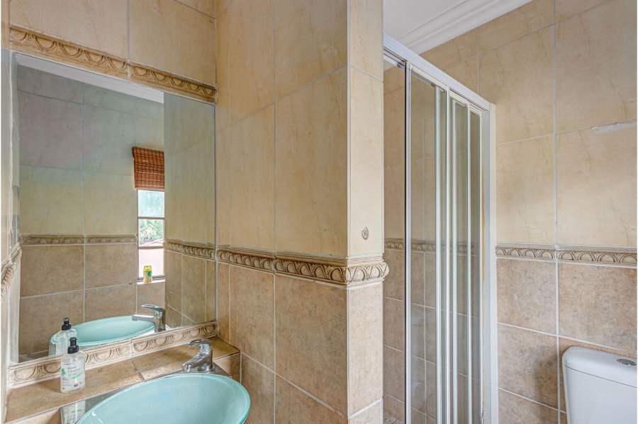 5 Bedroom Property for Sale in Summerset Gauteng