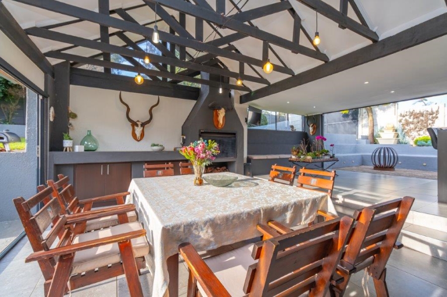 4 Bedroom Property for Sale in Roodekrans Gauteng