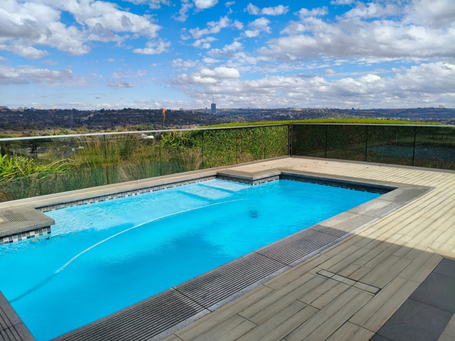 2 Bedroom Property for Sale in Rosebank Gauteng