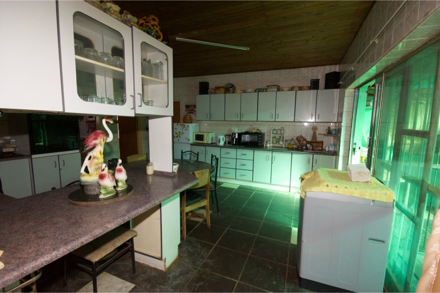 5 Bedroom Property for Sale in Pelzvale A H Gauteng