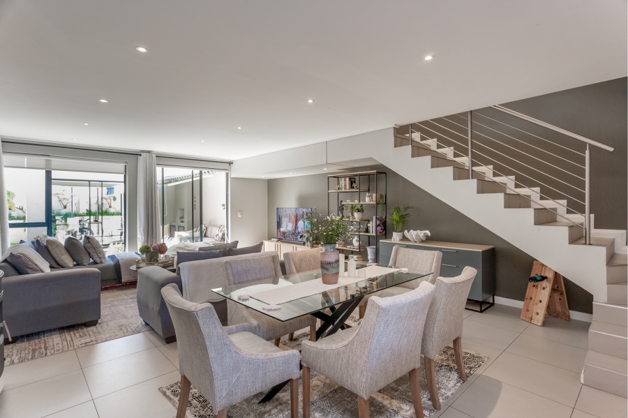 3 Bedroom Property for Sale in Bryanston Gauteng