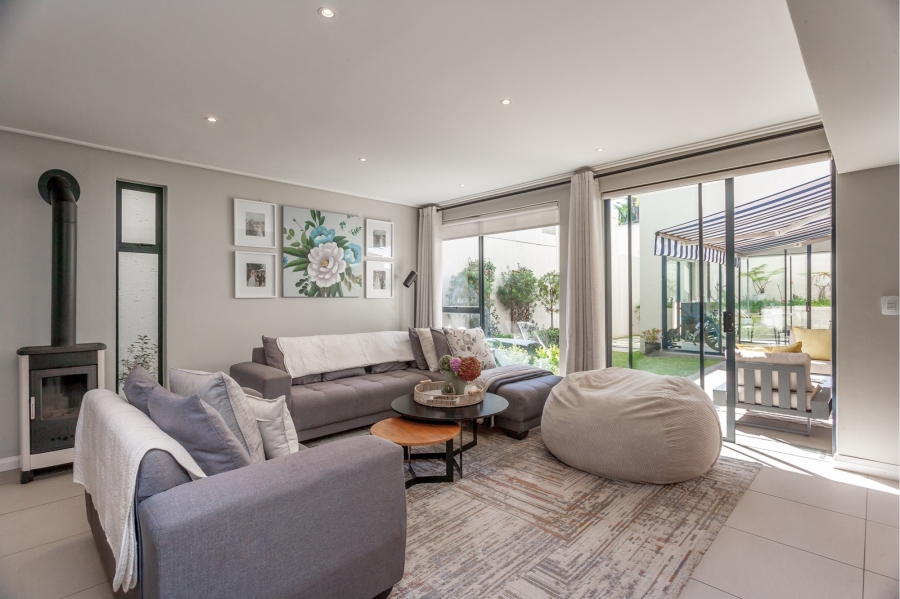 3 Bedroom Property for Sale in Bryanston Gauteng