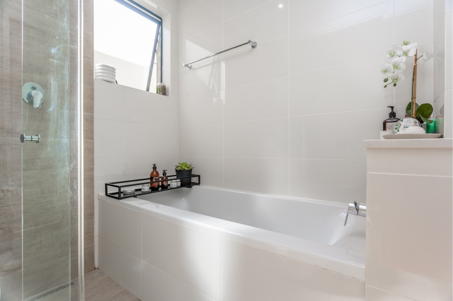 3 Bedroom Property for Sale in Bryanston Gauteng