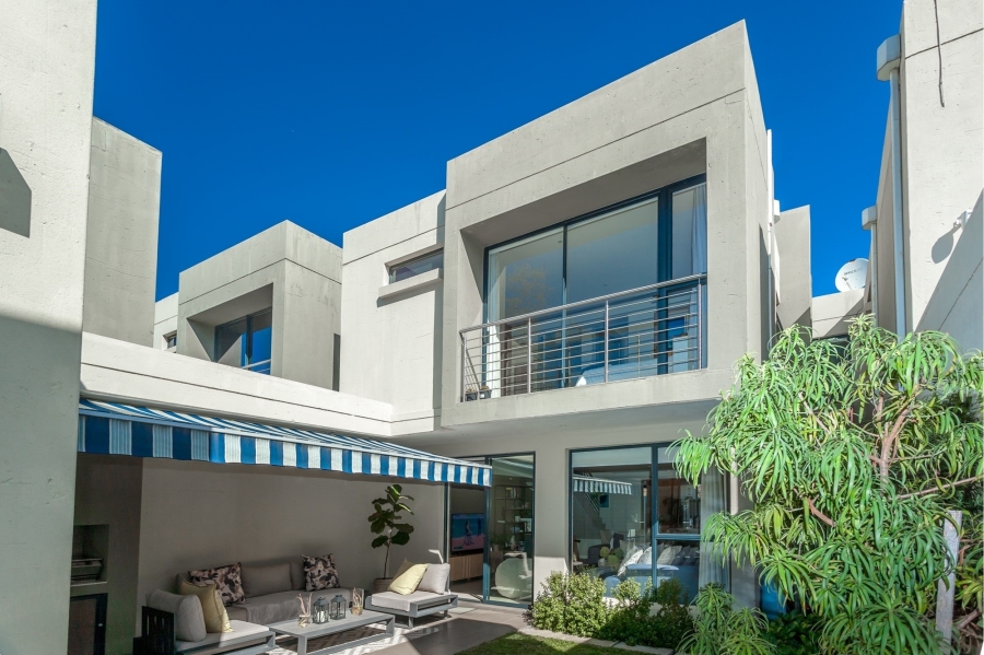 3 Bedroom Property for Sale in Bryanston Gauteng